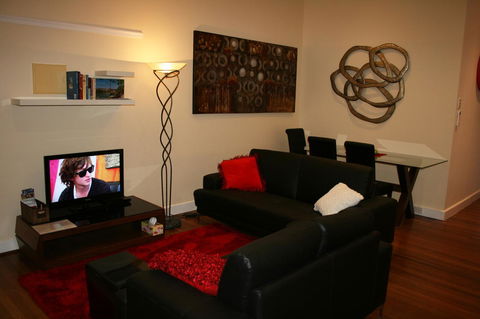 Kenata-Fairway Apartment Hotel - Accommodation Melbourne 8