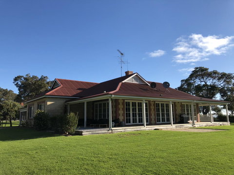 Caves Road Guest Houses - Accommodation Melbourne 14