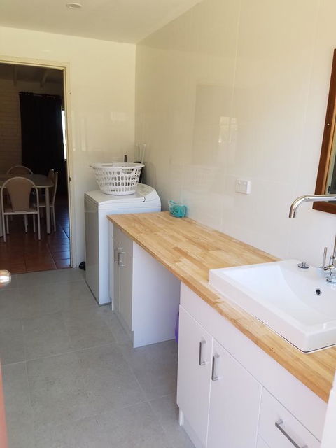 Kalbarri Seaview Villas - Melbourne 4u 0