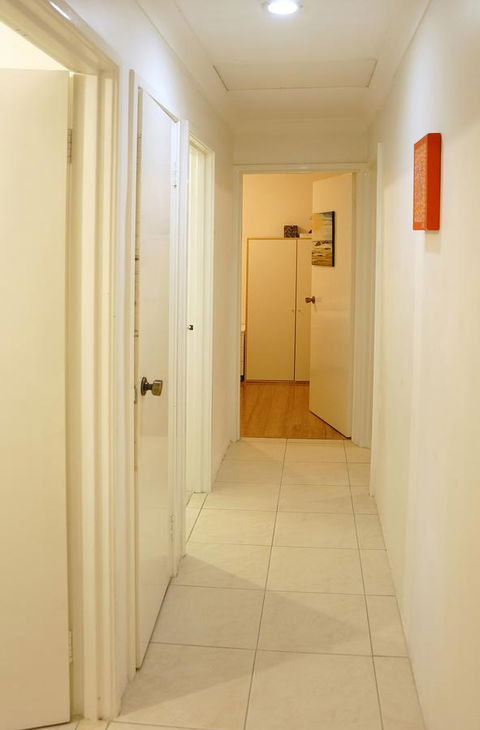 Suffolk House - Accommodation Melbourne 1