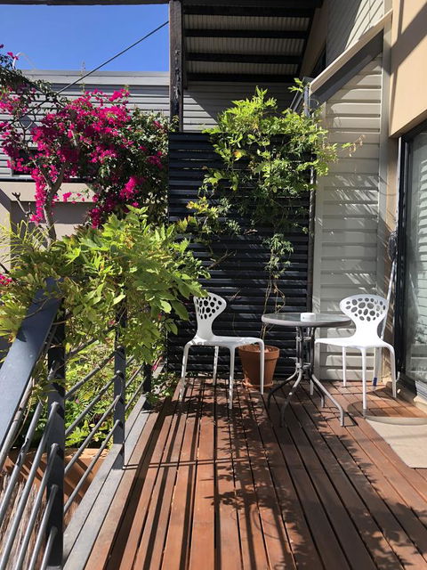 Spacious Central Townhouse - Accommodation Melbourne 1