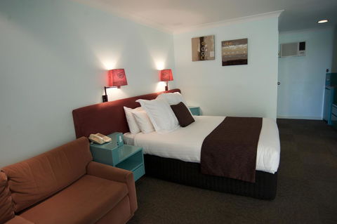 SureStay Hotel By Best Western The Clarence On Melville - Accommodation Melbourne 27
