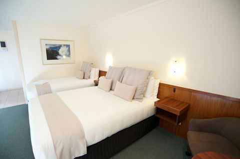 SureStay Hotel By Best Western The Clarence On Melville - Accommodation Melbourne 8