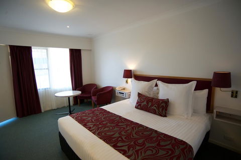 SureStay Hotel By Best Western The Clarence On Melville - Accommodation Melbourne 1