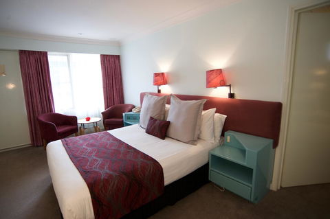 SureStay Hotel By Best Western The Clarence On Melville - Accommodation Melbourne 9