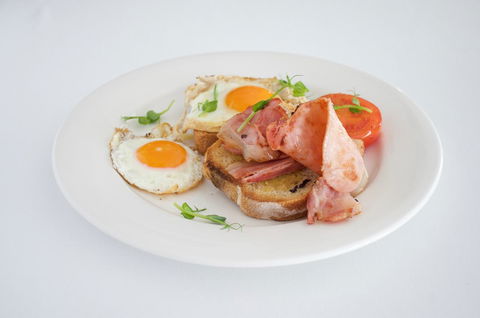 SureStay Hotel By Best Western The Clarence On Melville - Accommodation Melbourne 4