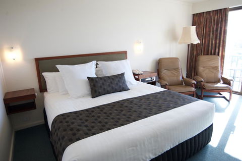 SureStay Hotel By Best Western The Clarence On Melville - Accommodation Melbourne 24