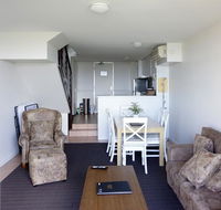Oceanside 8 - Accommodation Melbourne