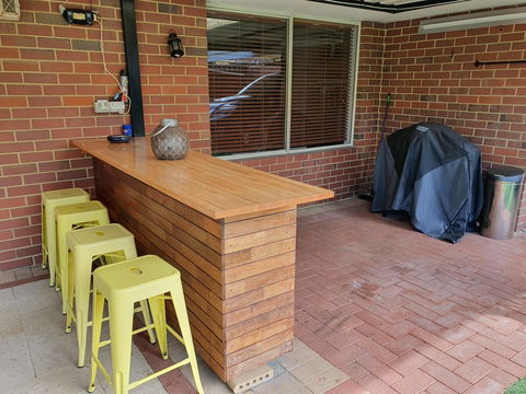 The Entertainer - Accommodation Melbourne 1