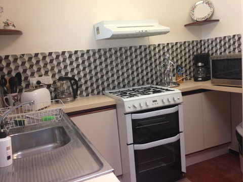 â˜… Stylish Family Home! â˜… - Accommodation Melbourne 15