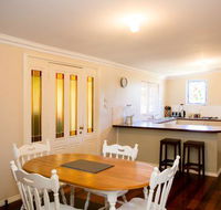 Yvonnes Rest Holiday Home - Accommodation Melbourne