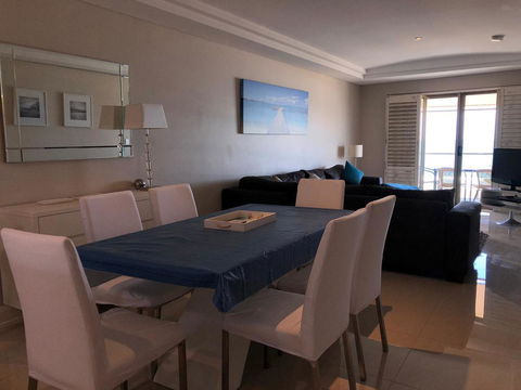 The White Pearl Penthouse - Accommodation Melbourne 3