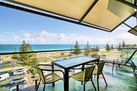 The White Pearl Penthouse - Accommodation Melbourne 19