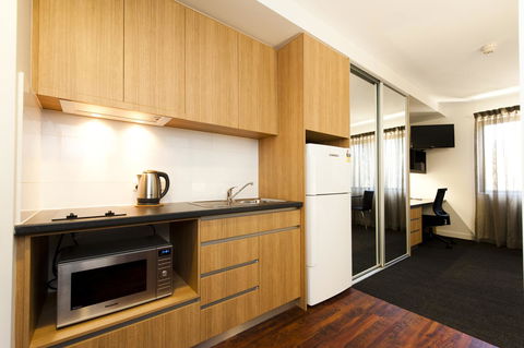 St Catherine\'s On Park - Accommodation Melbourne 5