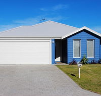 The beach house - Accommodation Melbourne