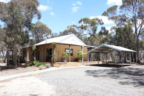 Kendenup Cottages And Lodge - Accommodation Melbourne 23
