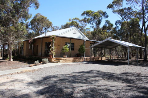 Kendenup Cottages And Lodge - Accommodation Melbourne 20