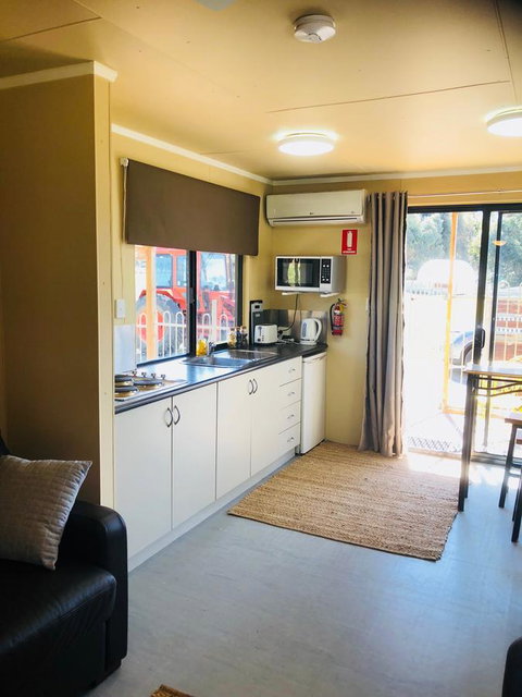 Kendenup Cottages And Lodge - Accommodation Melbourne 9