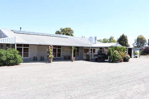 Kendenup Cottages And Lodge - Accommodation Melbourne 35