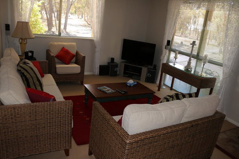 Kendenup Cottages And Lodge - Accommodation Melbourne 12
