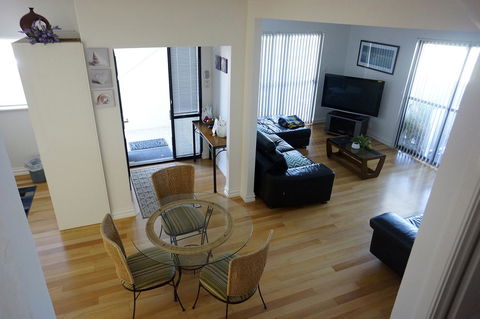 Ada South Fremantle - Accommodation Melbourne 5