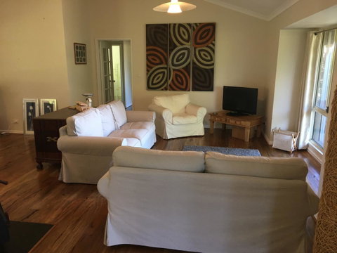 Tegwan's Nest Holiday Home - Accommodation Melbourne 27
