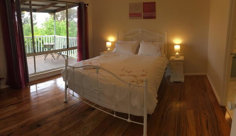 Tegwan's Nest Holiday Home - Accommodation Melbourne 9
