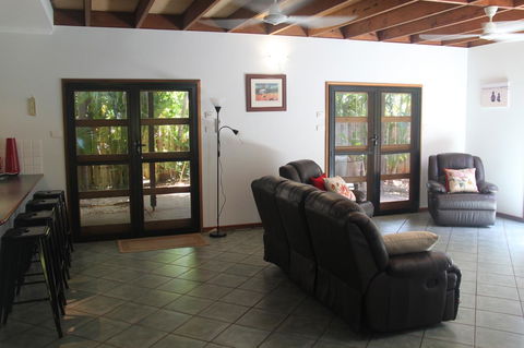 Beach House On Fox - Accommodation Melbourne 14