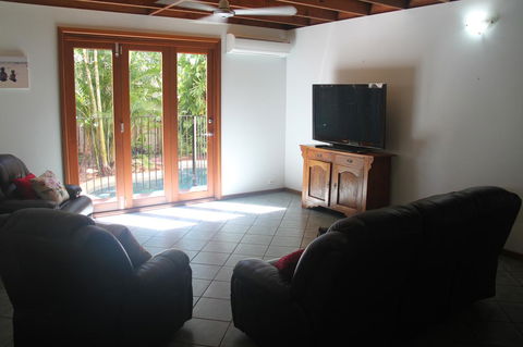 Beach House On Fox - Accommodation Melbourne 13