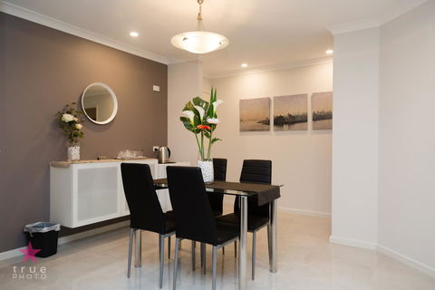 Waterford Guest Suite - Melbourne 4u 2