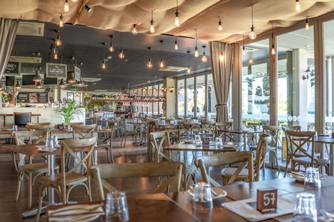 Mullaloo Beach Hotels & Apartments - Accommodation Melbourne 11