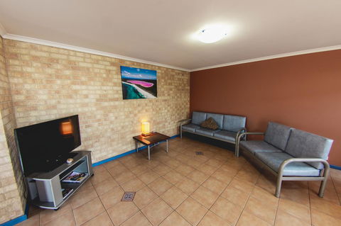 Esperance Foreshore Apartments - Accommodation Melbourne 42