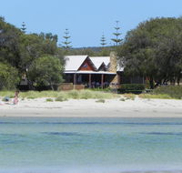 Beach House Dunsborough - Accommodation Melbourne