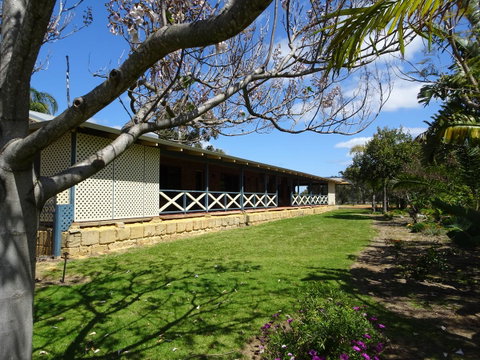 Majestichomestead B&B - Accommodation Melbourne 24