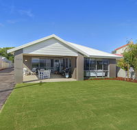 Into The Blue - Accommodation Melbourne