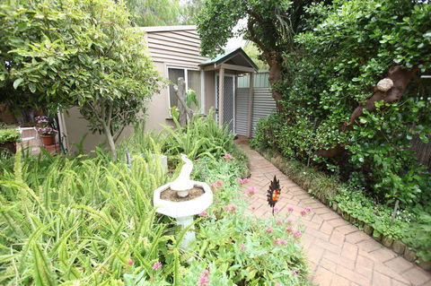 Jacaranda Guest House - Accommodation Melbourne 29