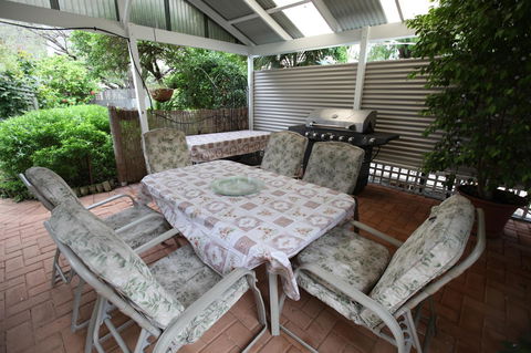 Jacaranda Guest House - Accommodation Melbourne 30