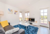 Book Chittering Accommodation Vacations Accommodation Melbourne Accommodation Melbourne