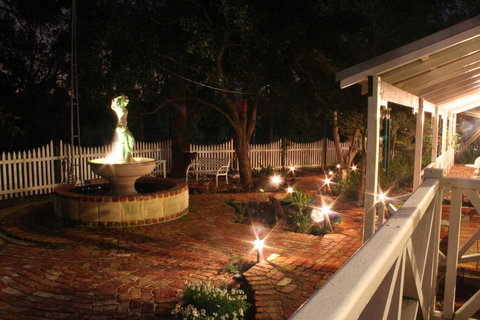Rosebridge House Bed & Breakfast Adult Retreat - Accommodation Melbourne 0
