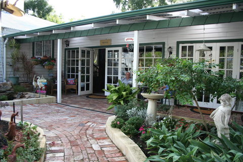 Rosebridge House Bed & Breakfast Adult Retreat - Accommodation Melbourne 1