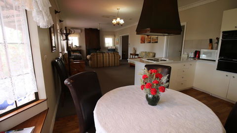 Daisy Cottage - Accommodation Melbourne 20