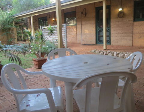 Bentwood Olive Grove Accommodation - Melbourne 4u 18