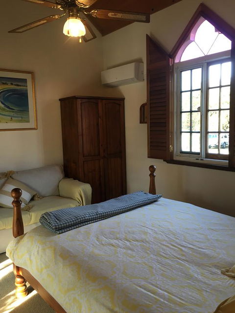 RoseMoore Bed & Breakfast - Melbourne 4u 5