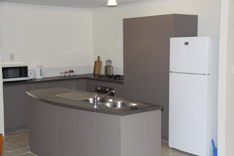 Byford House On The Scarp - Accommodation Melbourne 2