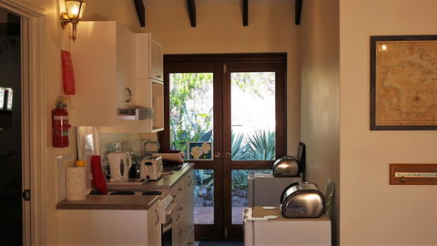 Eleebana Guest House - Accommodation Melbourne 20