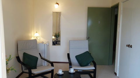 Eleebana Guest House - Accommodation Melbourne 6