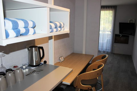 Atrium Hotel Mandurah - Accommodation Melbourne 11