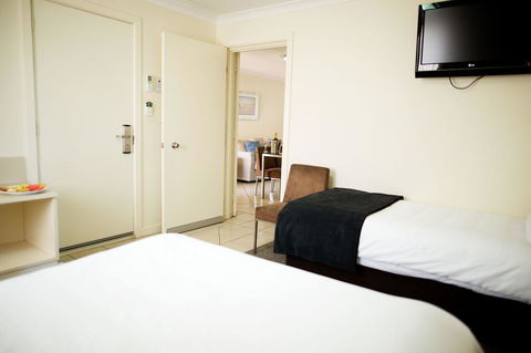 Kalbarri Edge Resort - Melbourne 4u 10