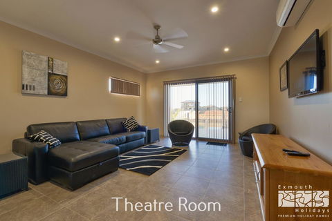 7 Kestrel Place - Melbourne 4u 8