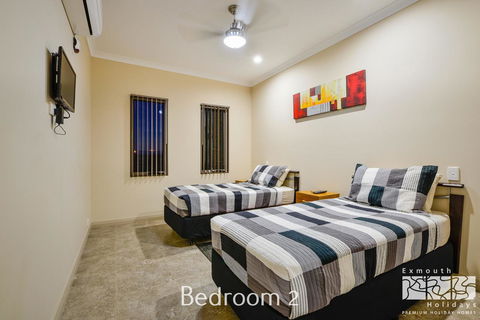 7 Kestrel Place - Melbourne 4u 12